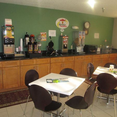 Hotel Super 8 By Wyndham Richmond/Chamberlayne Rd Extérieur photo