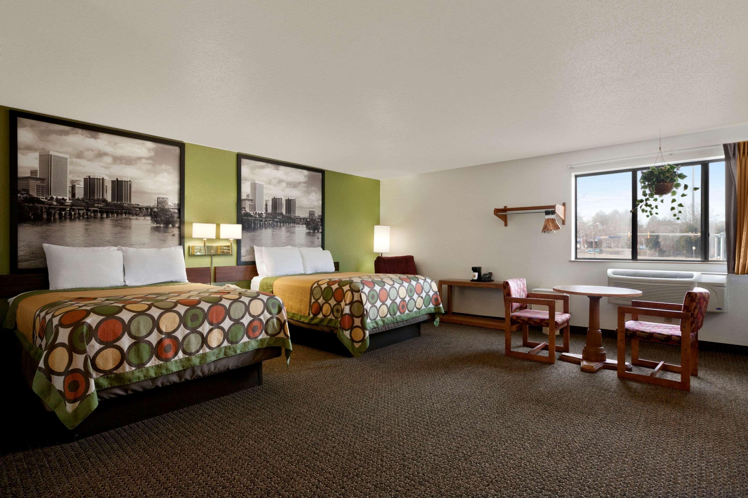 Hotel Super 8 By Wyndham Richmond/Chamberlayne Rd Extérieur photo