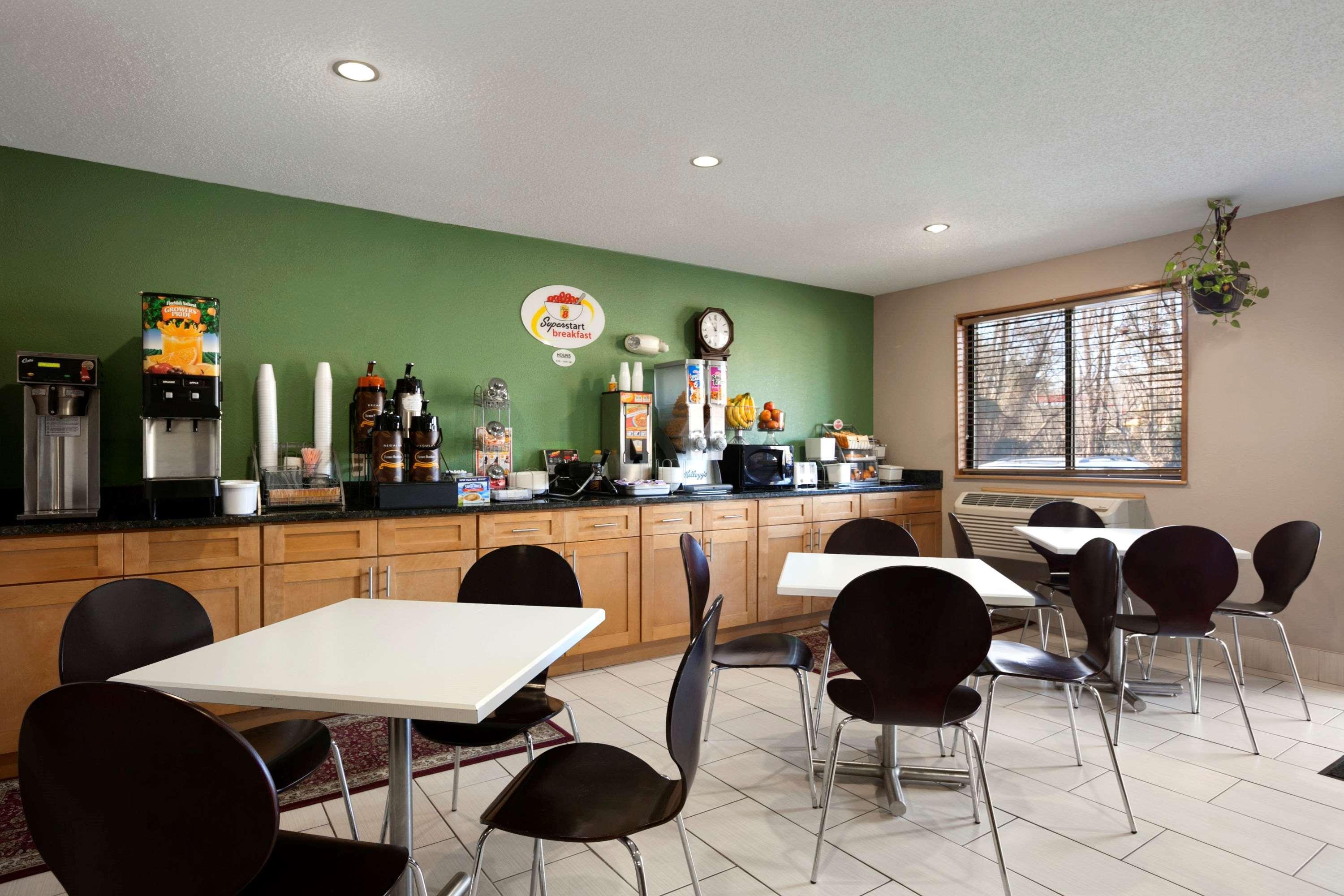 Hotel Super 8 By Wyndham Richmond/Chamberlayne Rd Extérieur photo